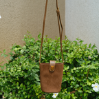 Lexi Suede Bag in Caramel